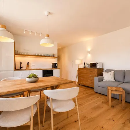 Apartahotel Da Alois - Alpine Premium Grobming